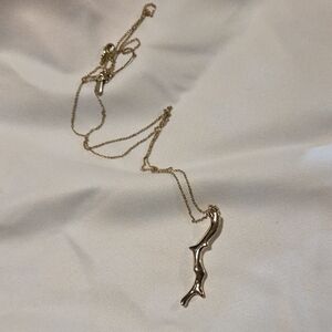 Stella & Dot Coral Necklace